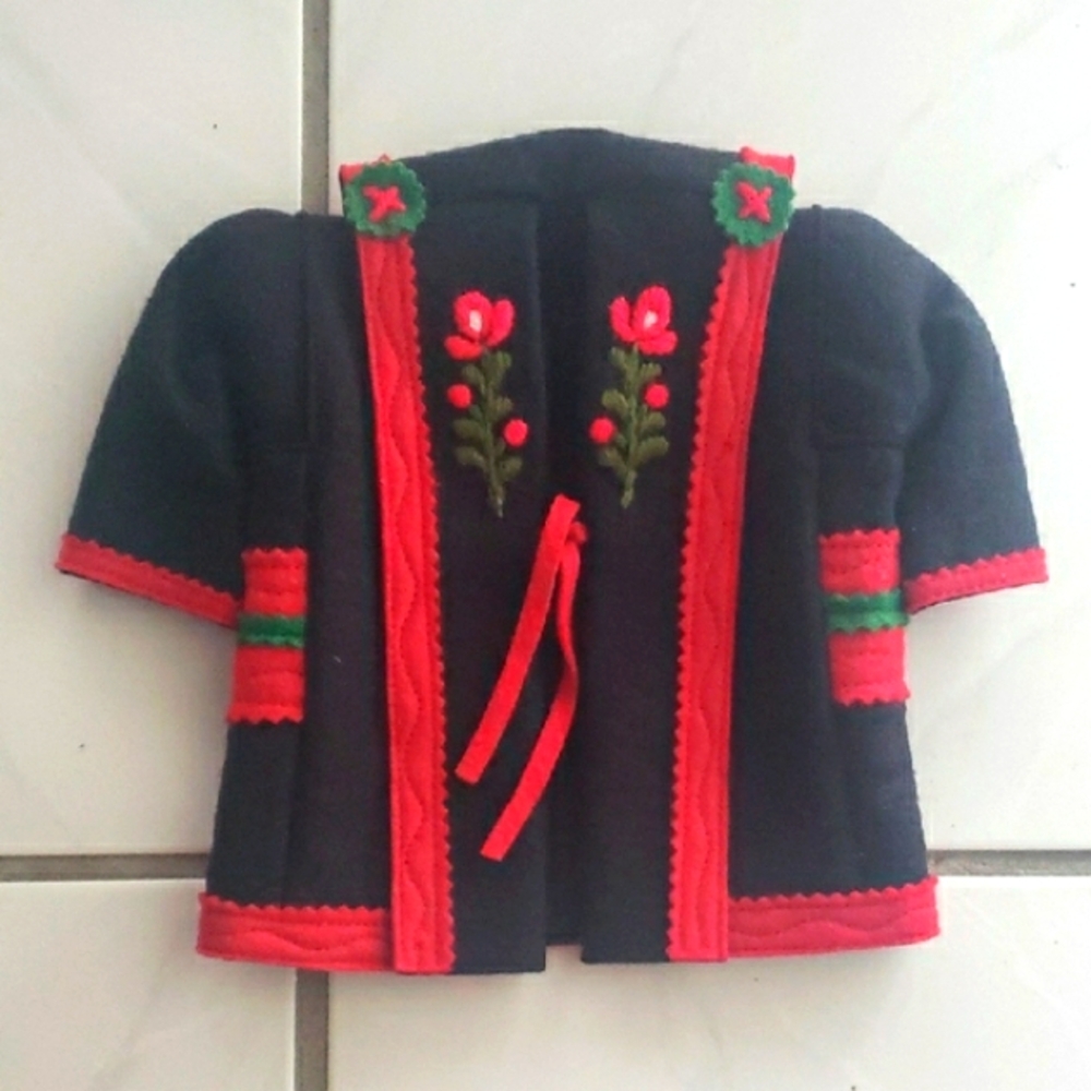 Vintage original Hungarian Folk Art "Black Jacket  Embroidery" Wine bottle cover
